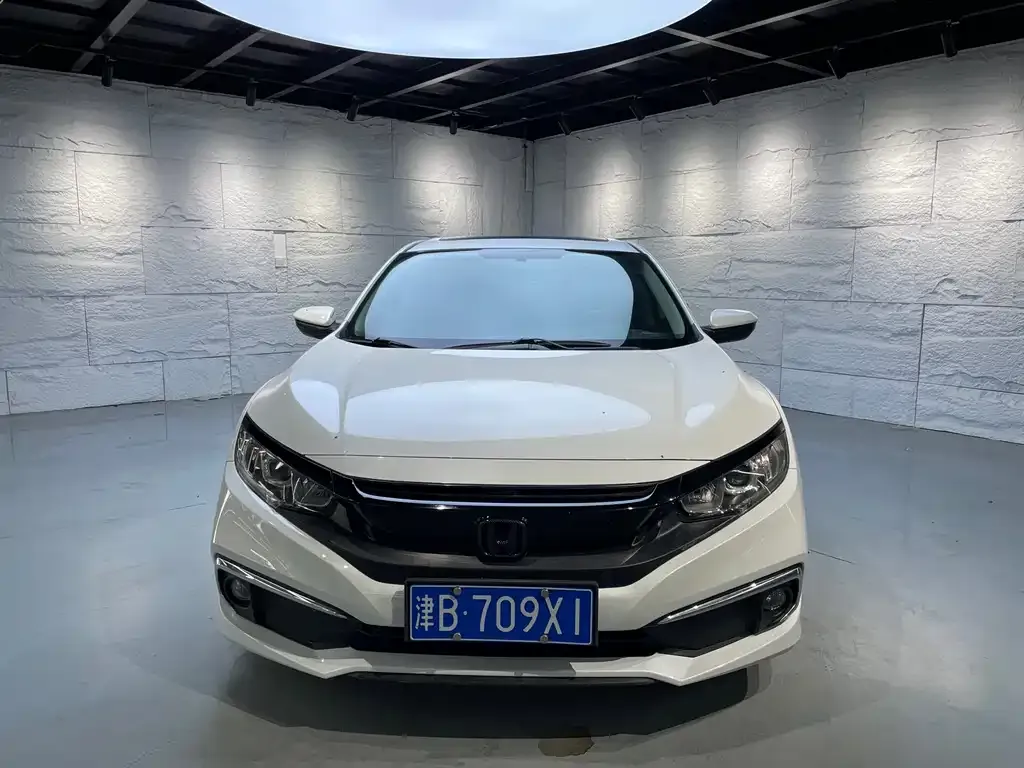 Honda Civic 2021 из CN, фото 2