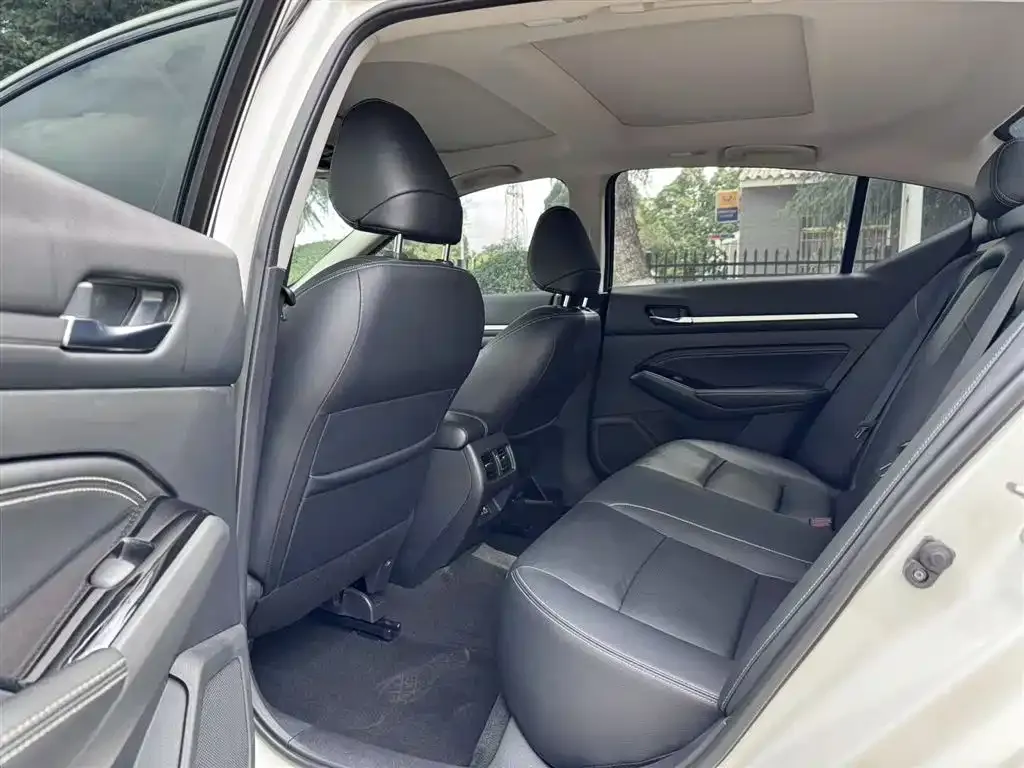 Nissan Teana 2021 из CN, фото 10