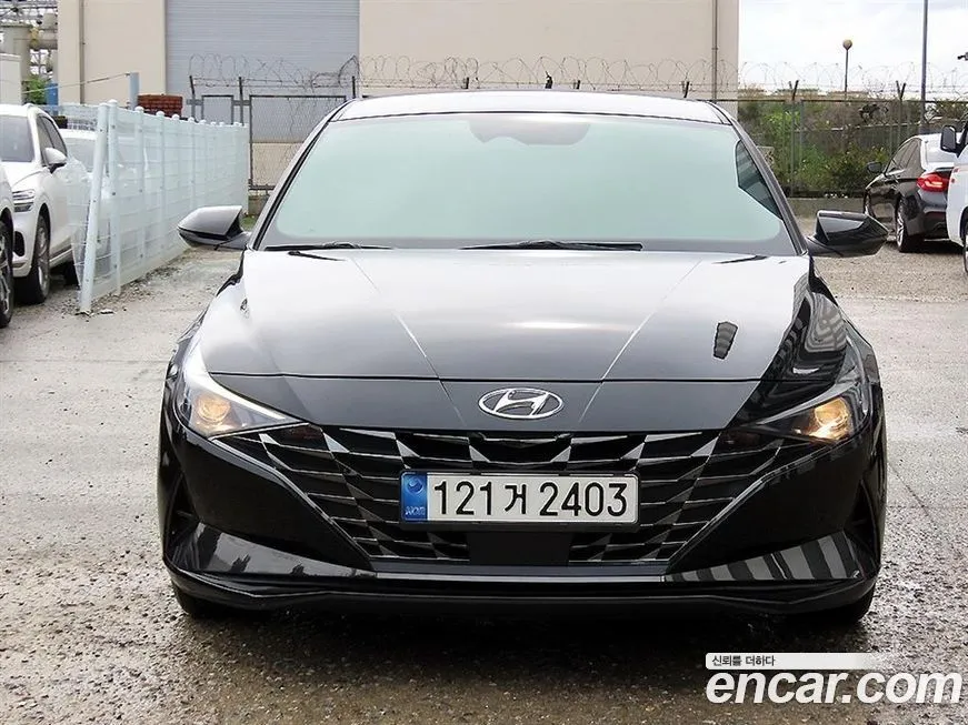 Hyundai AVANTE — фото 2