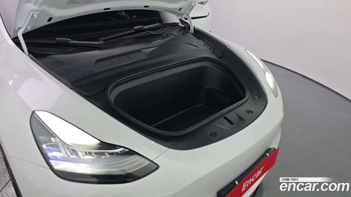 Tesla Model Y 2021 из KR, фото 6