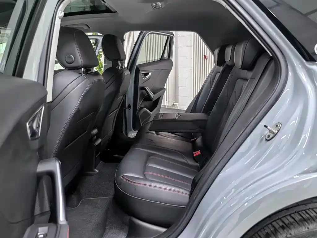 Audi Q2L 2022 из CN, фото 9