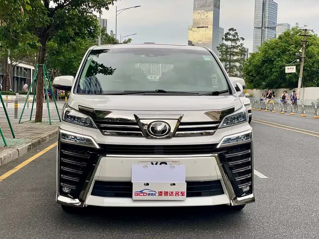 Toyota Vellfire 2023 из CN, фото 2