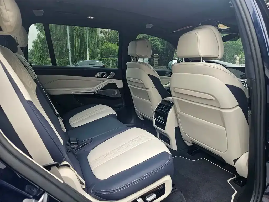 BMW X7 2022 из CN, фото 9