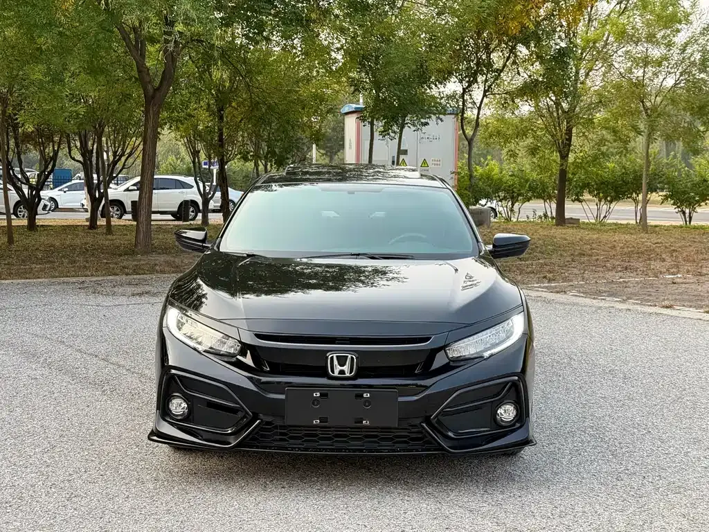 Honda Civic 2022 из CN, фото 2
