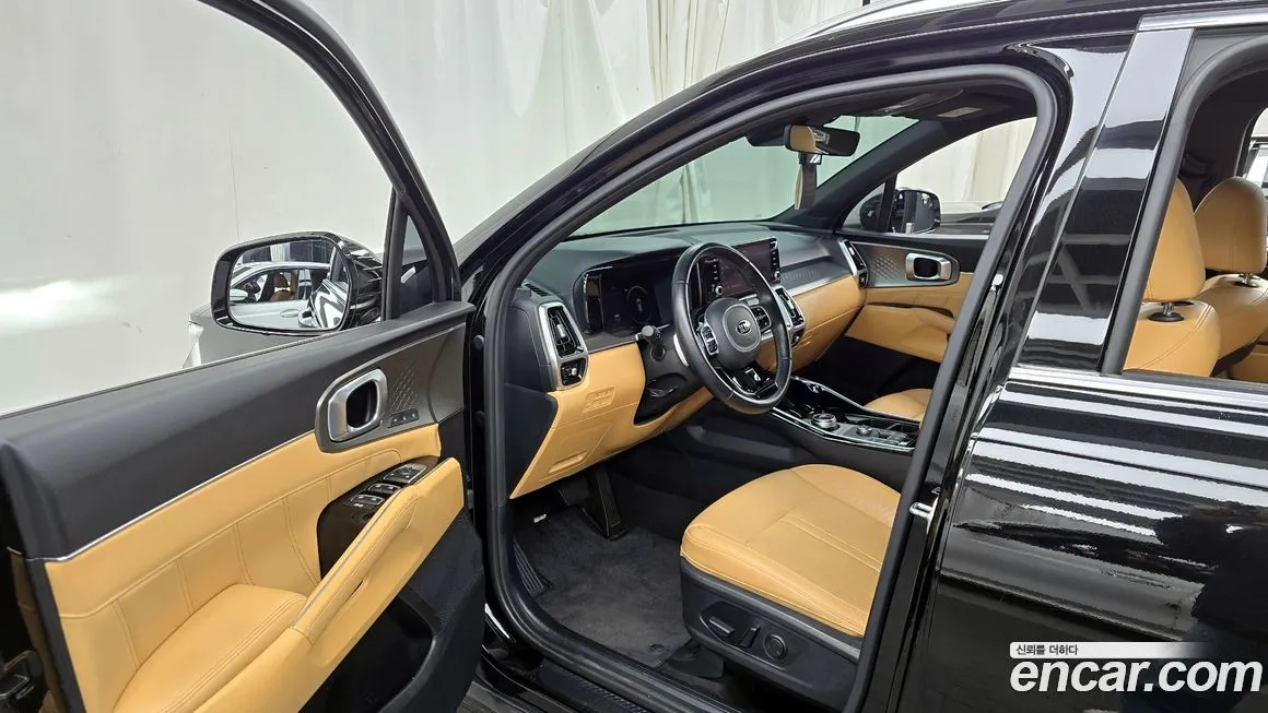 Kia Sorento — фото 10