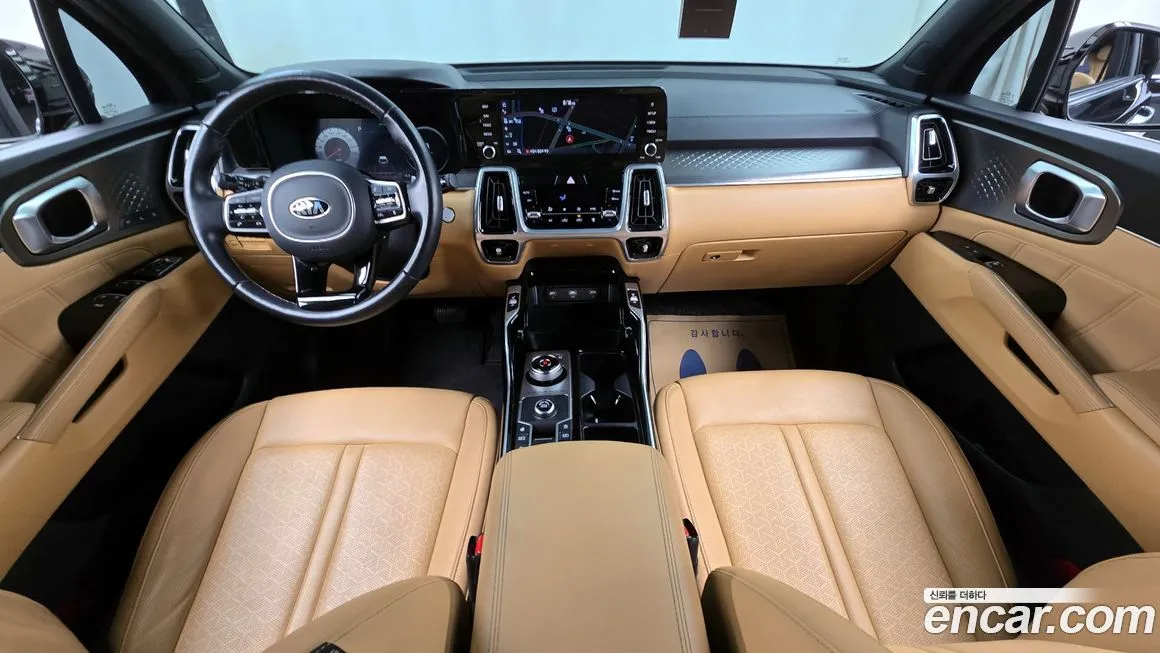 Kia Sorento — фото 7