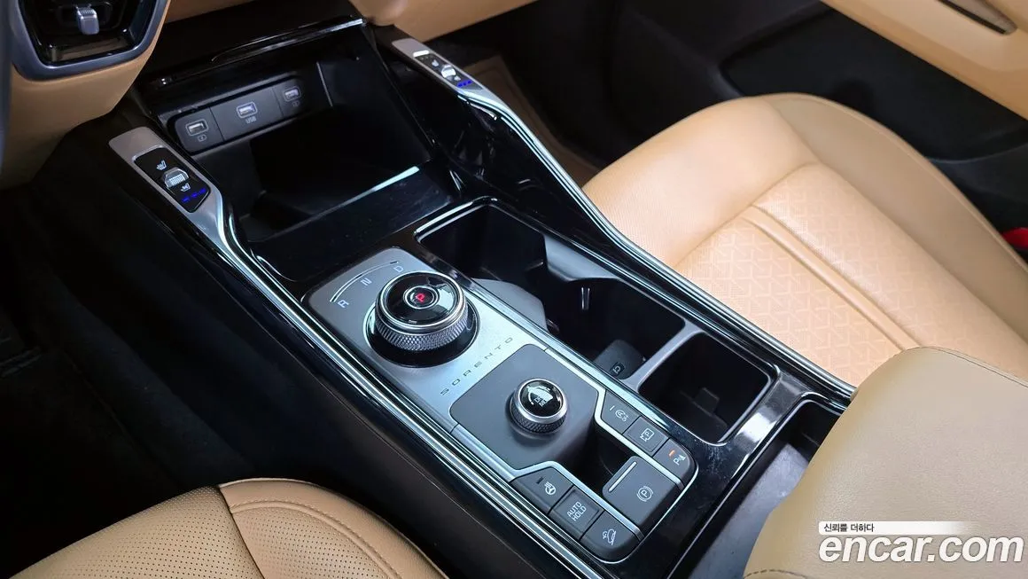 Kia Sorento — фото 9