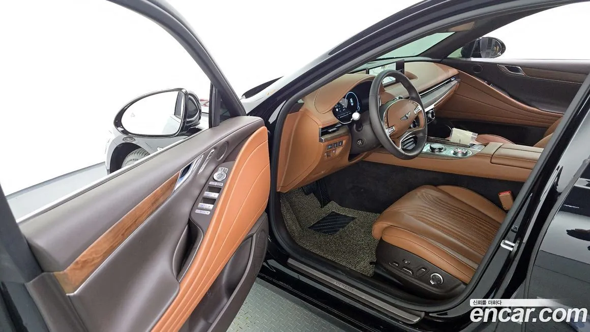 Genesis G80 — фото 10