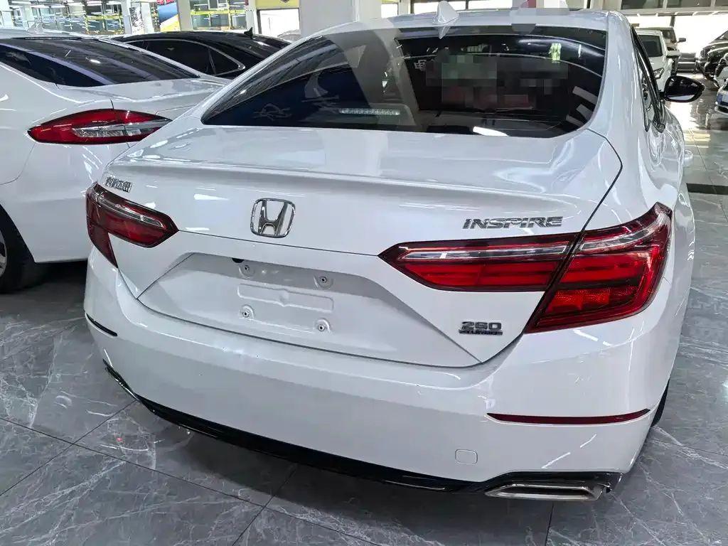 Honda Inspire — фото 5
