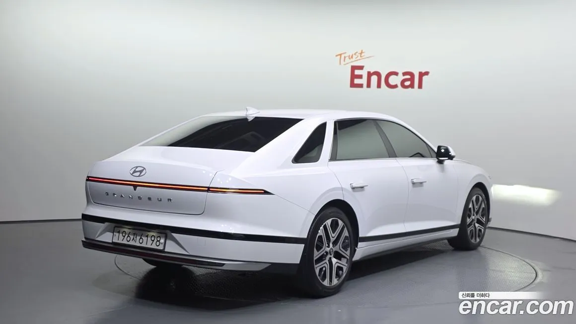 [object Object] Grandeur 2023 из KR, фото 2