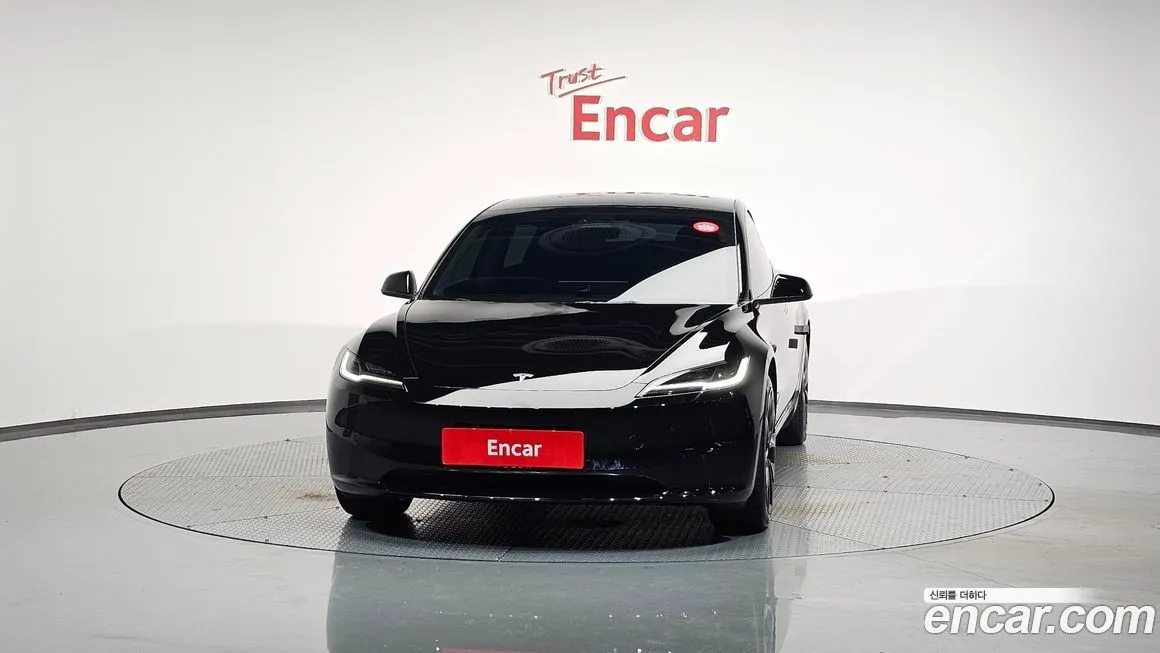 Tesla Model 3 2025 из KR, фото 3