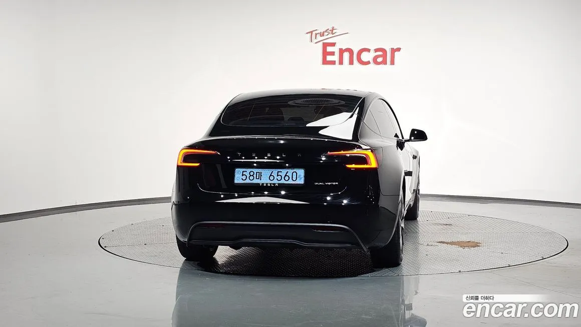 Tesla Model 3 2025 из KR, фото 4