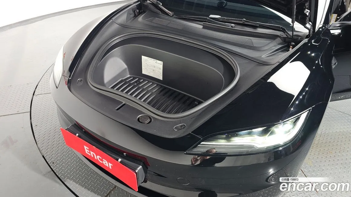 Tesla Model 3 2025 из KR, фото 6