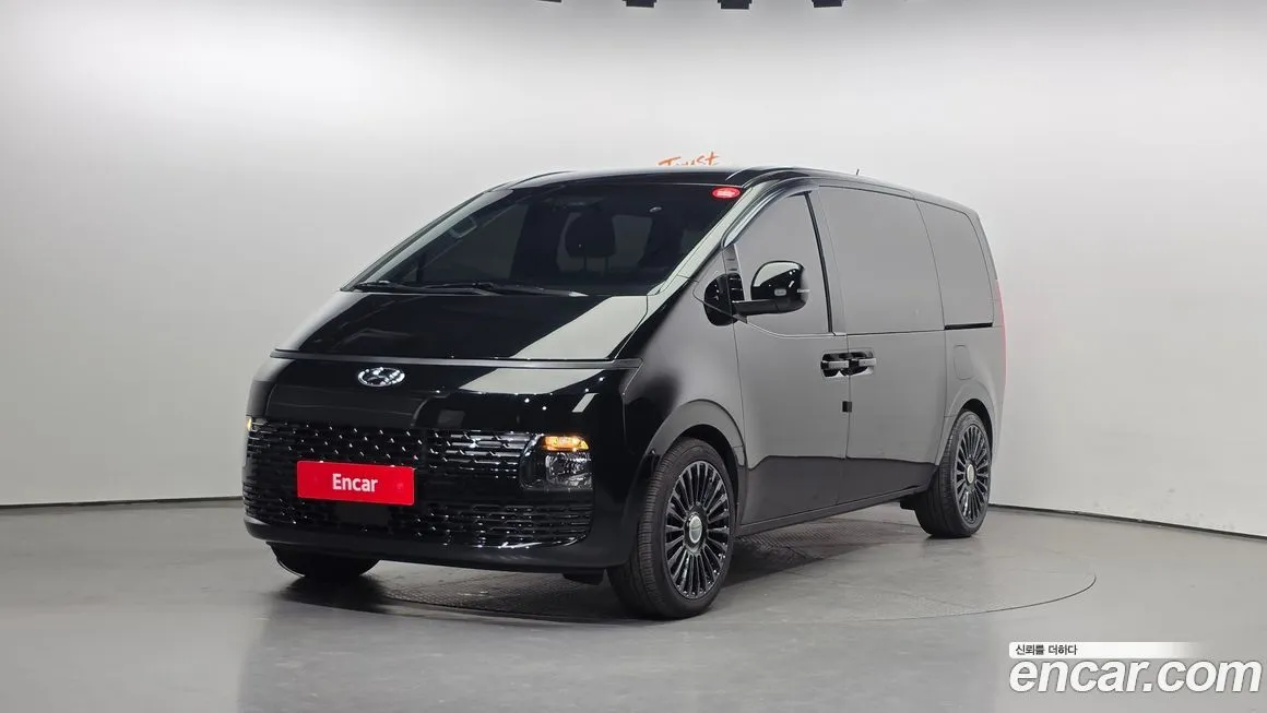 Hyundai Staria 2024 из KR, фото 1