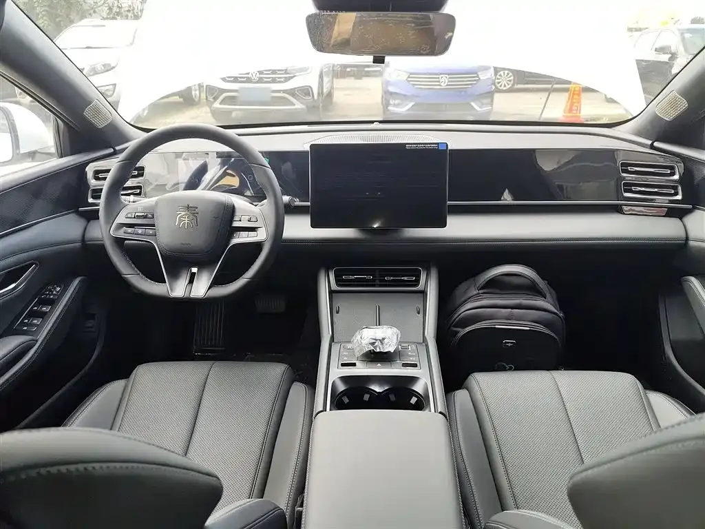 BYD Qin L 2025 из CN, фото 10