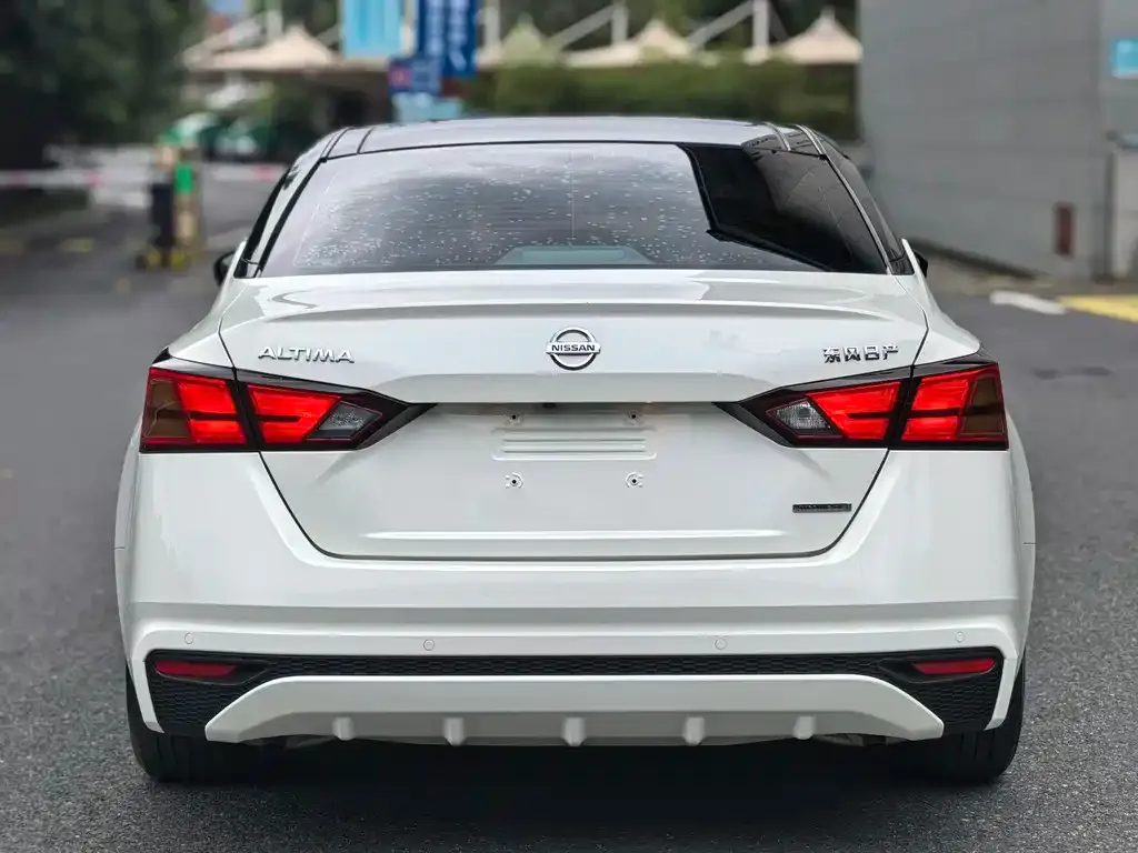 Nissan Teana 2022 из CN, фото 10
