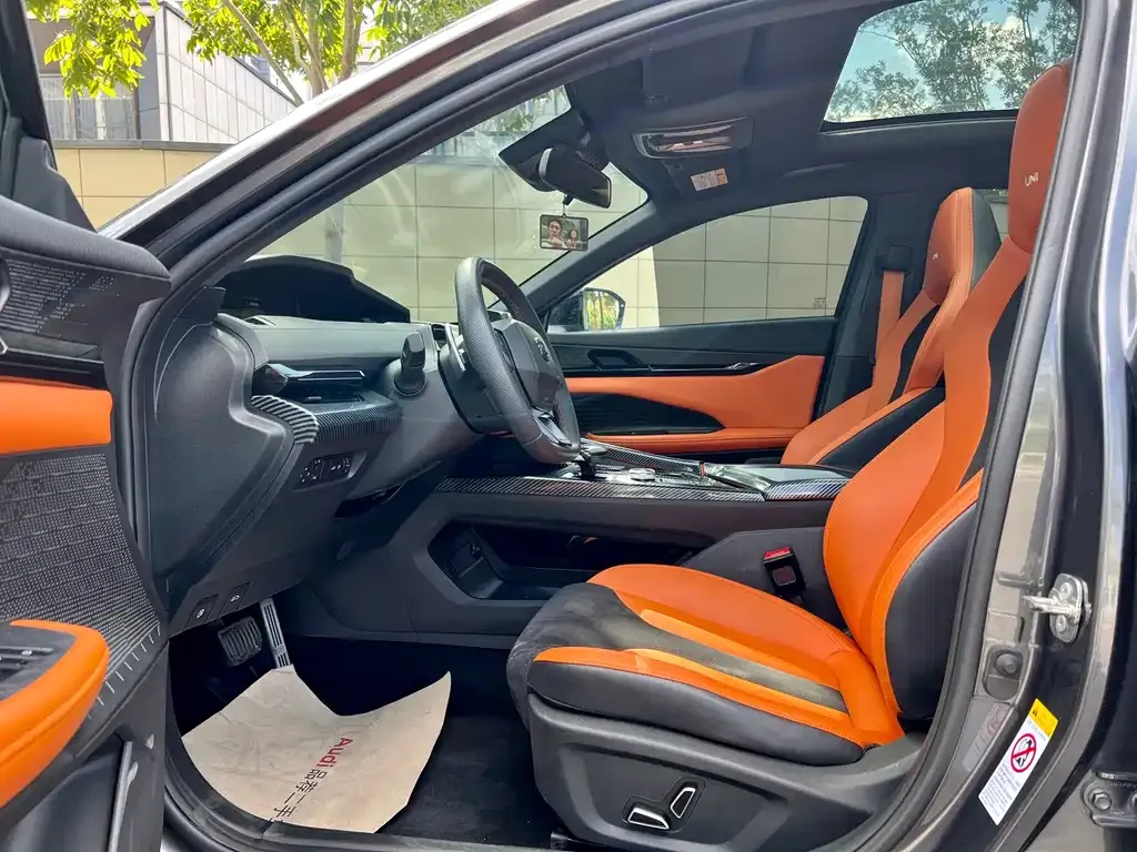 Changan UNI-V 2023 из CN, фото 9