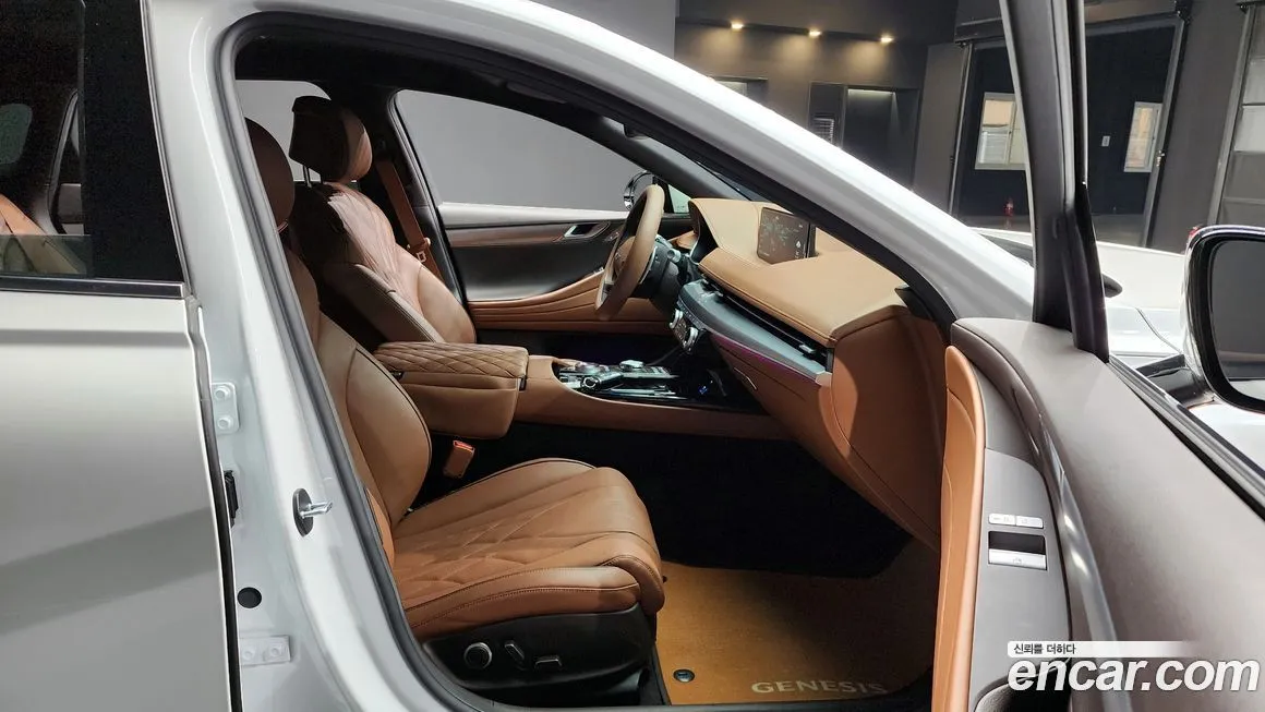 Genesis G80 — фото 10