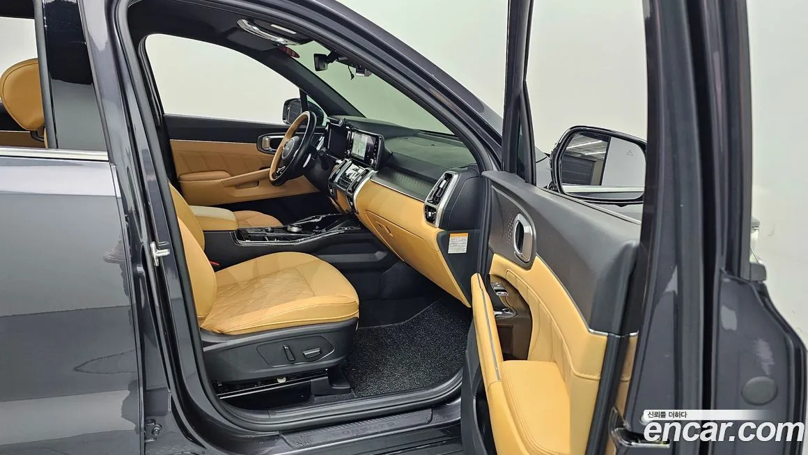 Kia Sorento — фото 10