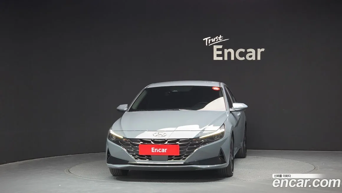 Hyundai AVANTE — фото 3