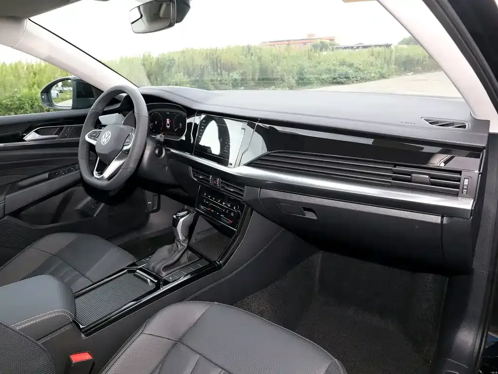 Volkswagen Passat — фото 7