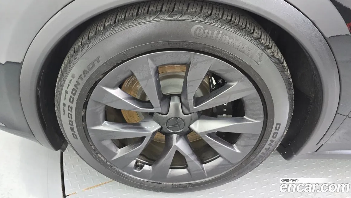 Tesla Model X 2024 из KR, фото 5