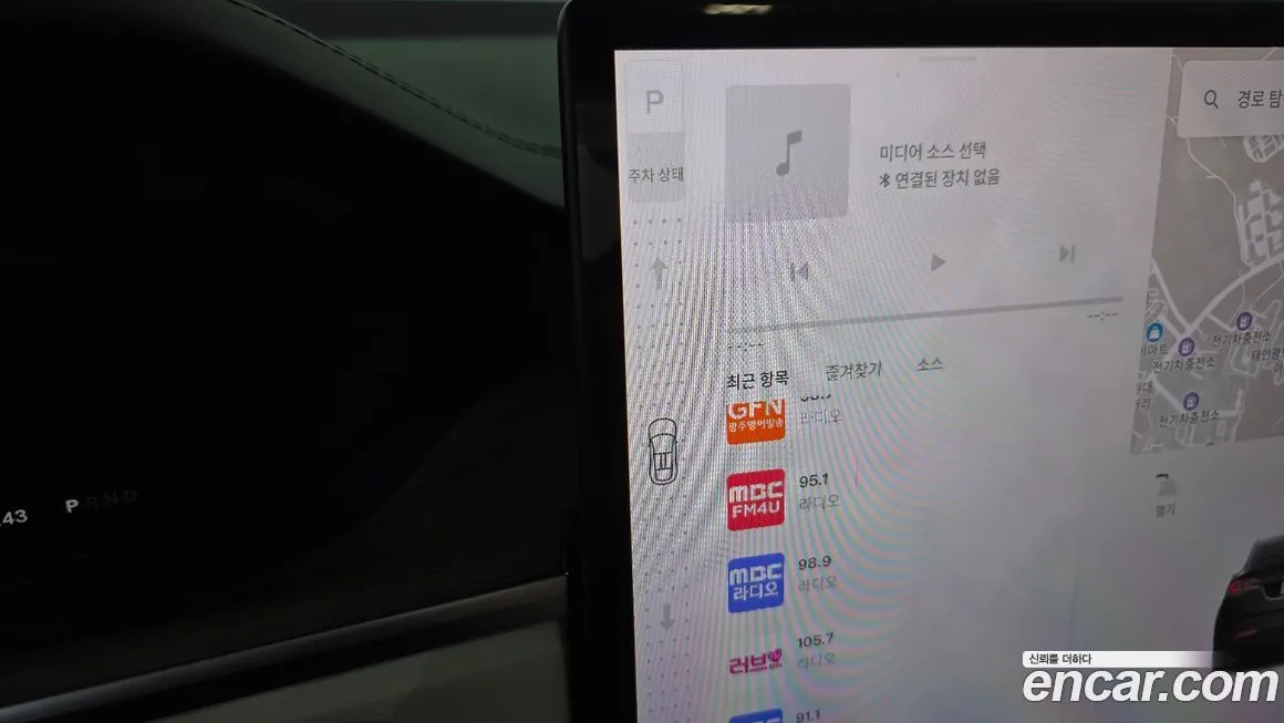 Tesla Model X 2024 из KR, фото 9