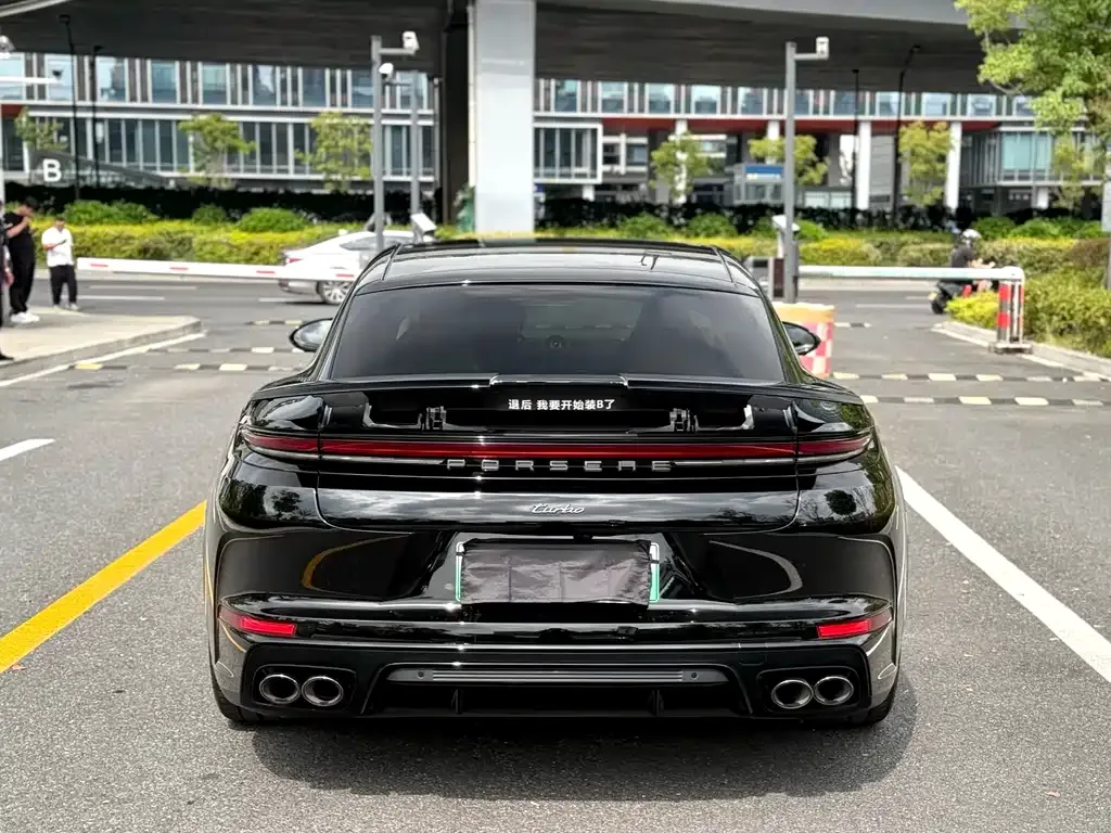 Porsche Panamera Hybrid 2025 из CN, фото 5