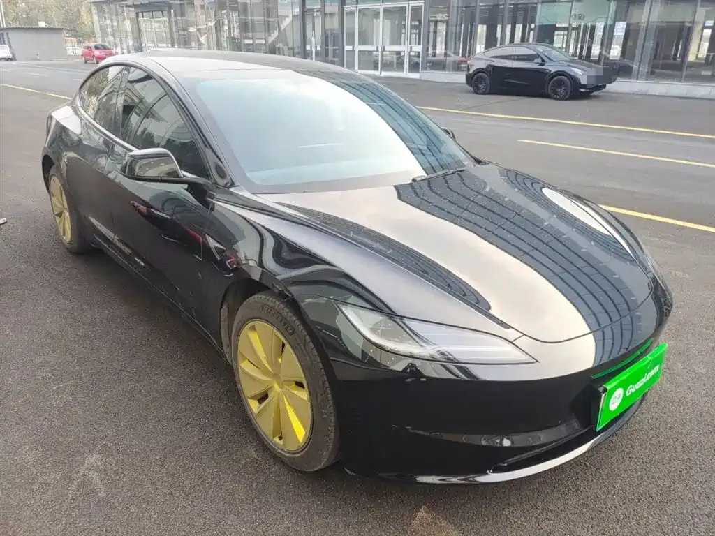 Tesla Model 3 2023 из CN, фото 4