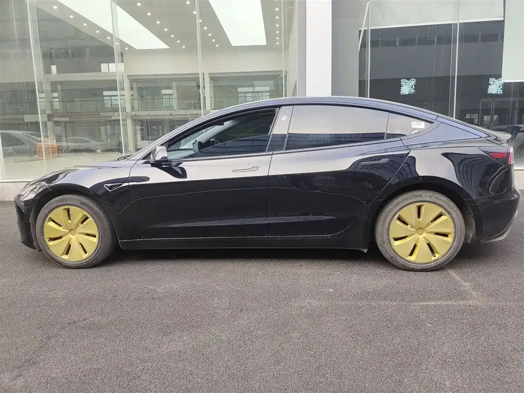 Tesla Model 3 2023 из CN, фото 6