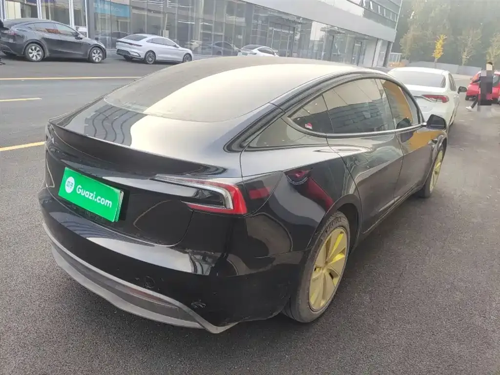 Tesla Model 3 2023 из CN, фото 9