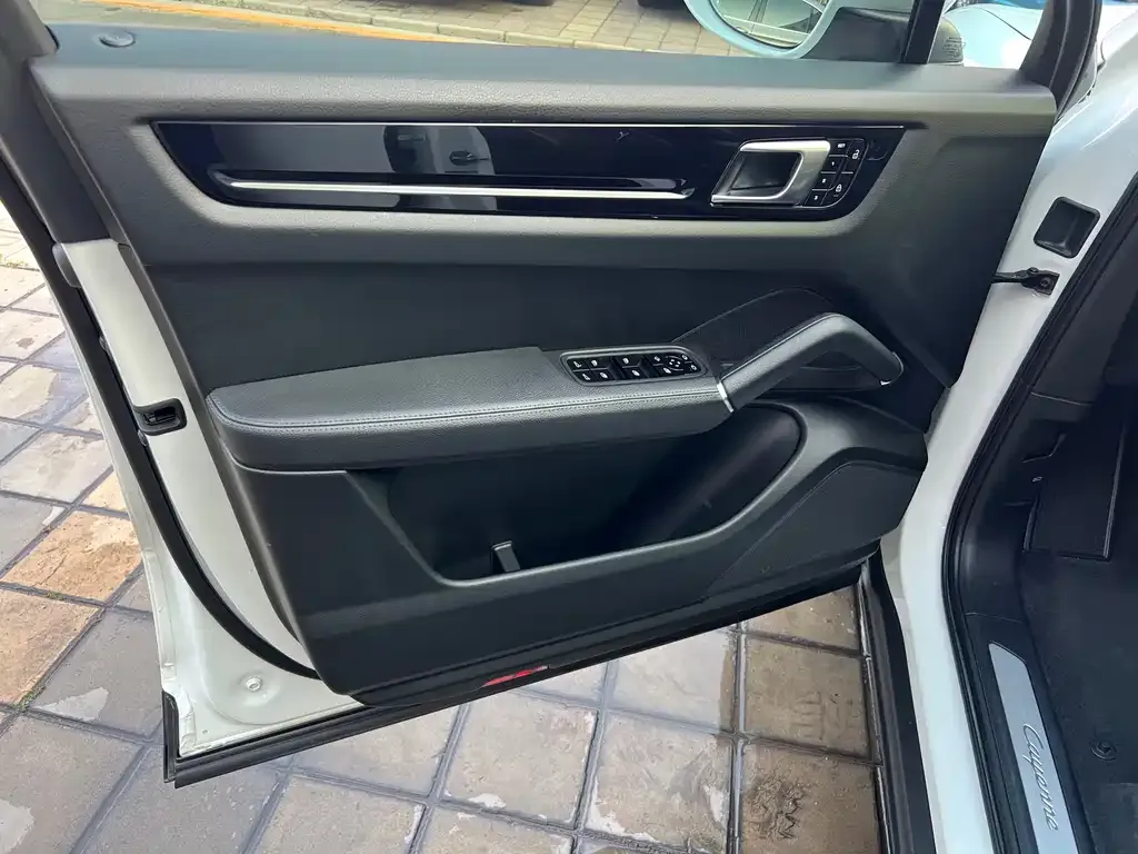 Porsche Cayenne 2021 из CN, фото 9