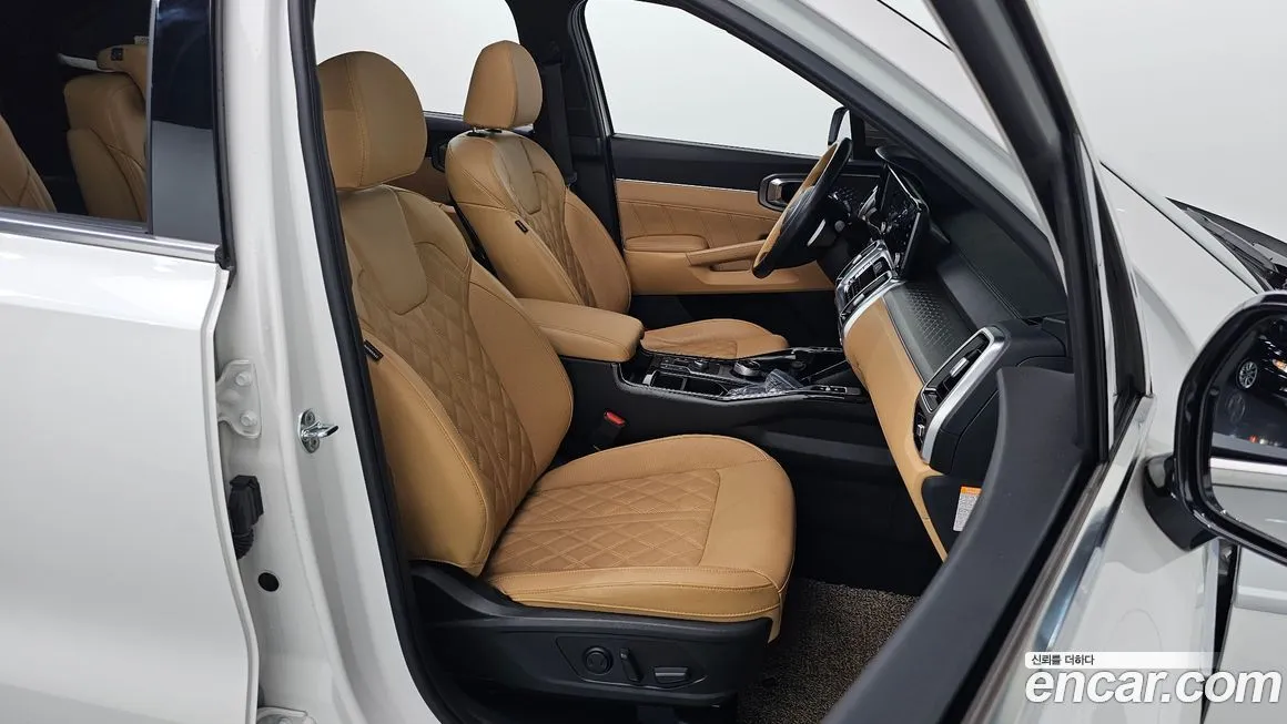 Kia Sorento — фото 10
