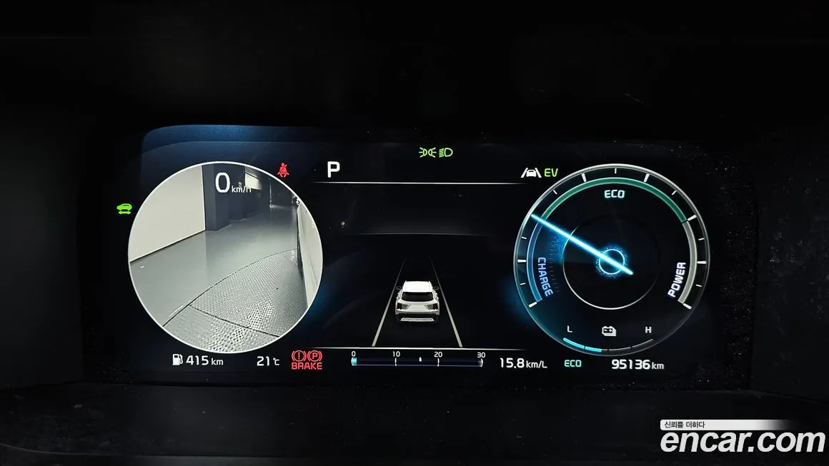 Kia Sorento — фото 8