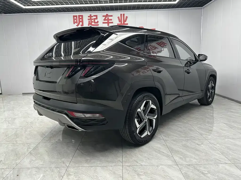 Hyundai Tucson — фото 7