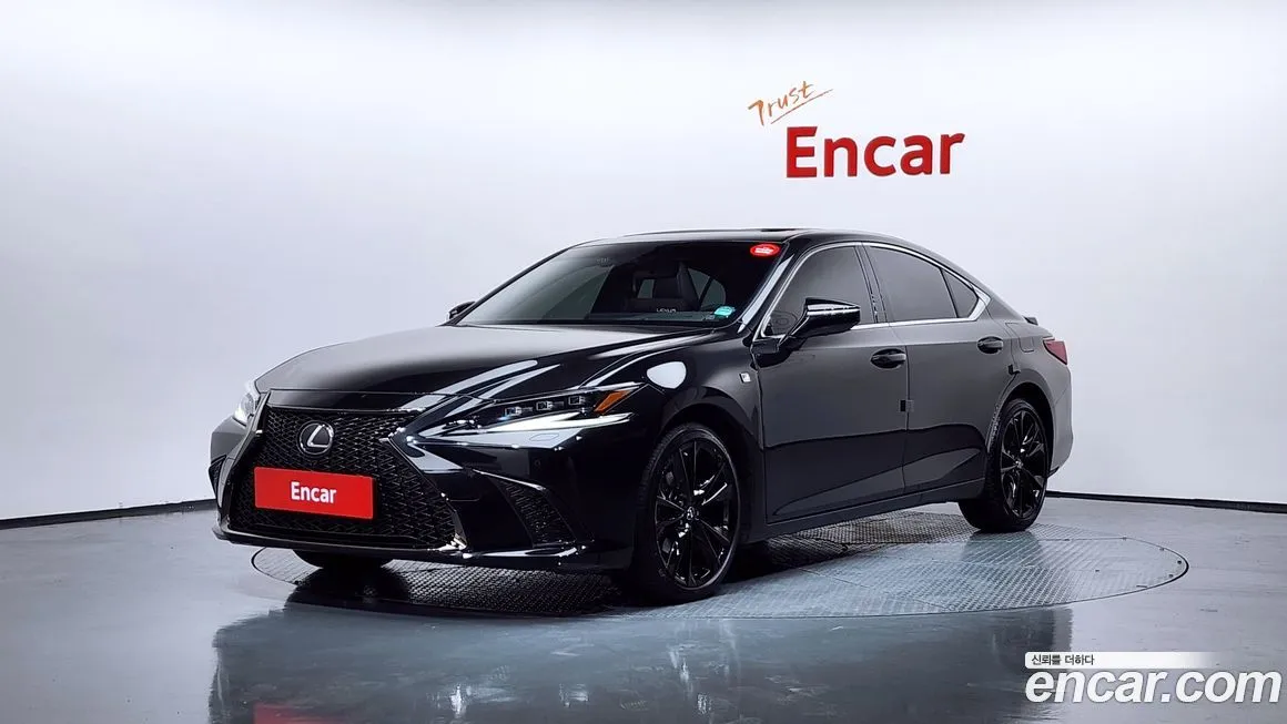 Lexus ES 2024 из KR, фото 1