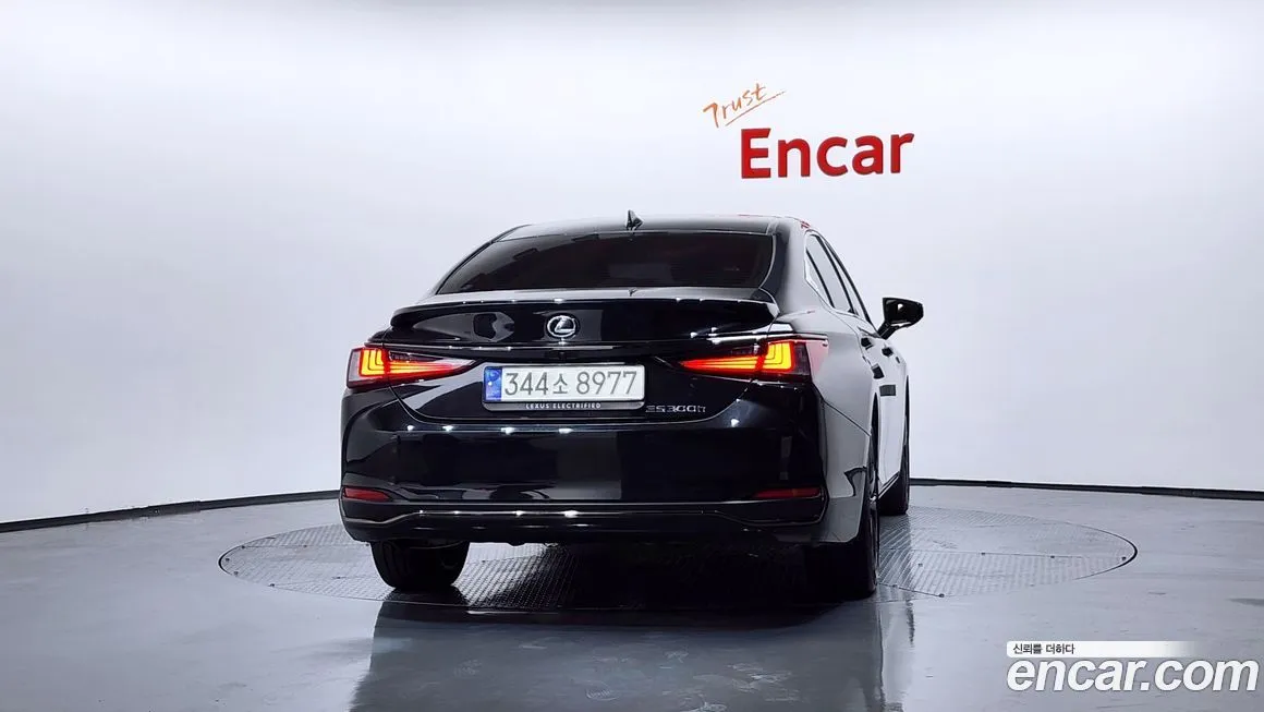 Lexus ES 2024 из KR, фото 4