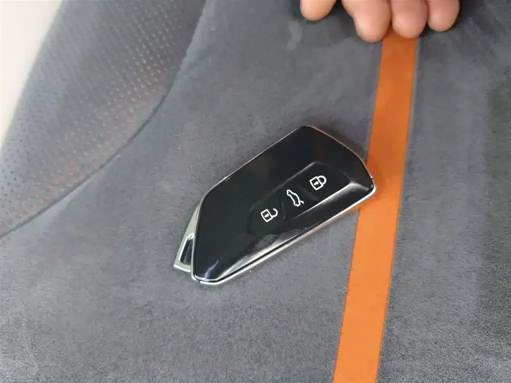 [object Object] ID.6 Crozz 2024 из CN, фото 9