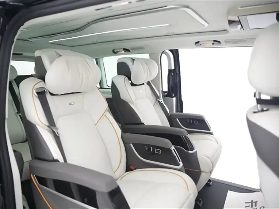 Mercedes-Benz Vito 2024 из CN, фото 6