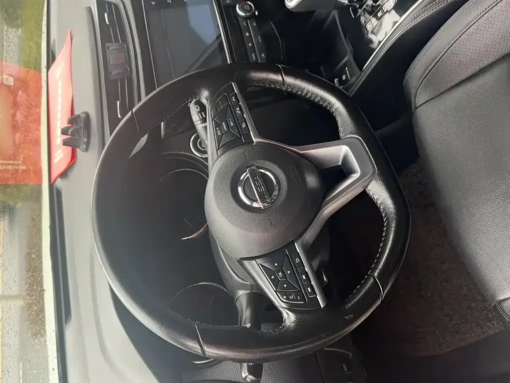 Nissan X-Trail 2021 из CN, фото 4