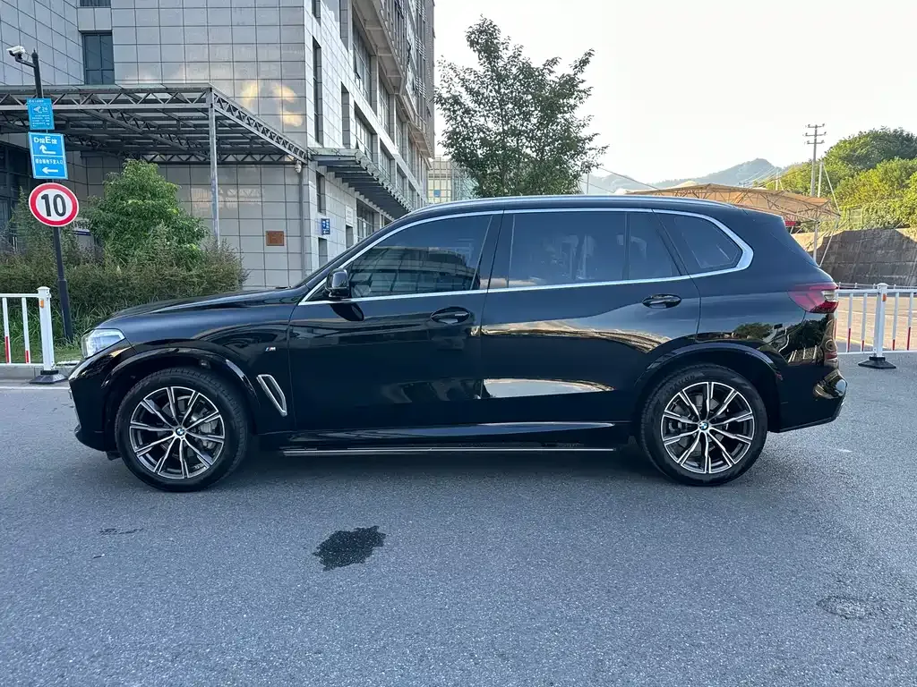BMW X5 2023 из CN, фото 4