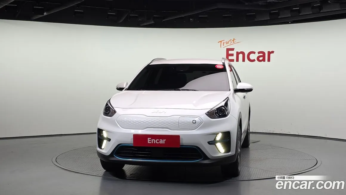 Kia Niro — фото 3