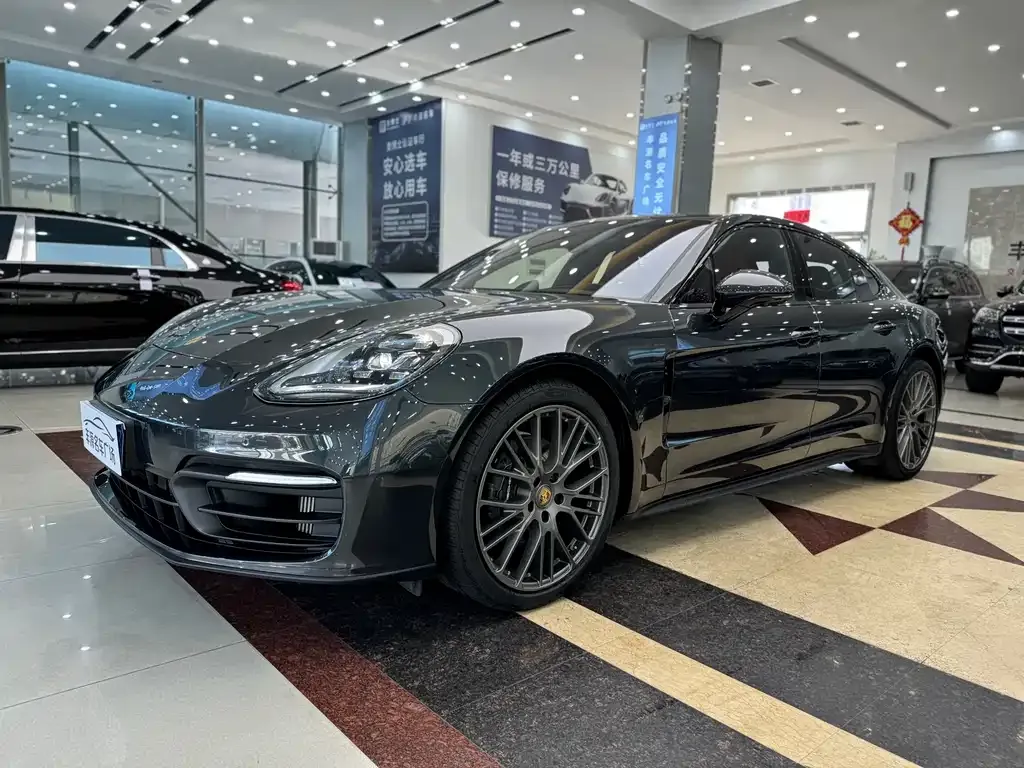Porsche Panamera 2023 из CN, фото 1