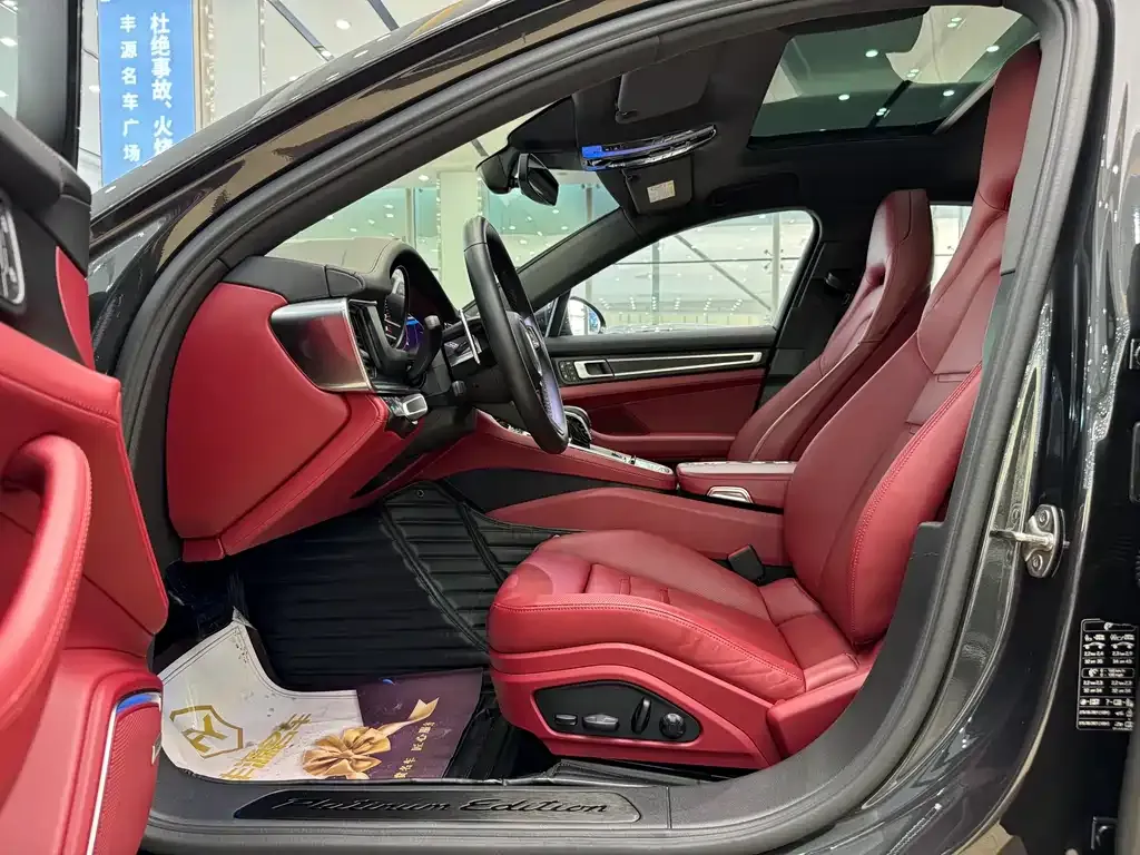 Porsche Panamera 2023 из CN, фото 4