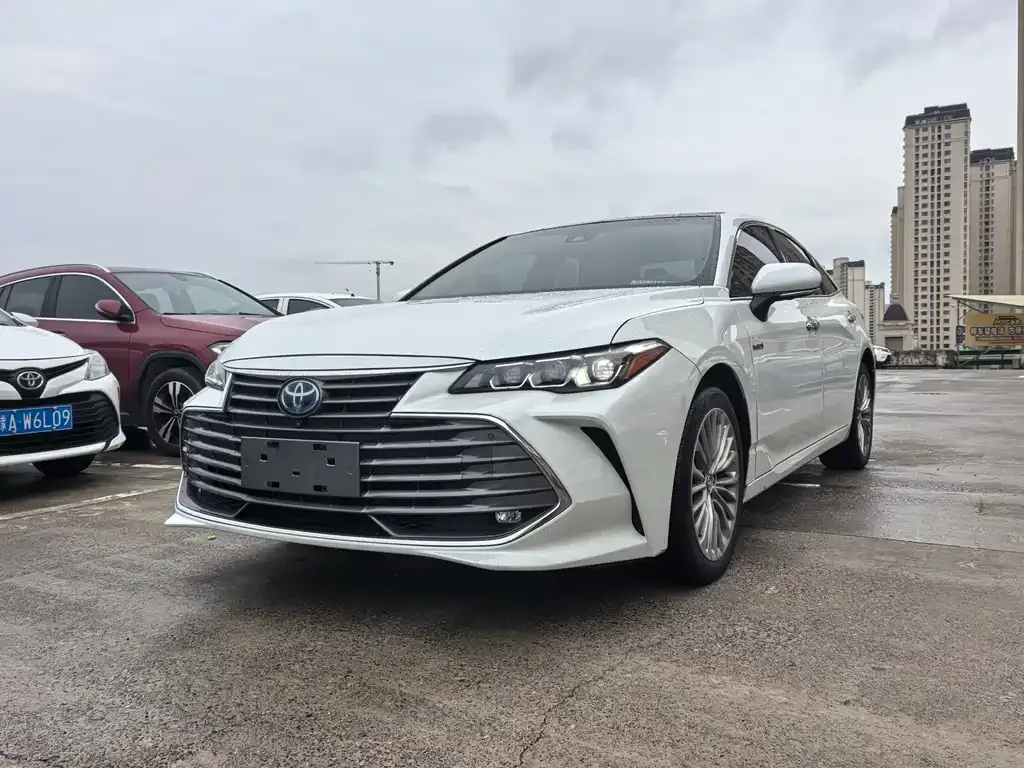 Toyota Avalon 2022 из CN, фото 1