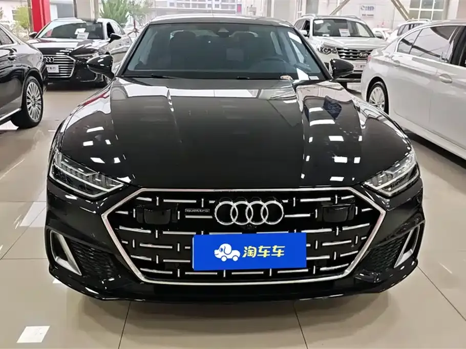 Audi A7L 2024 из CN, фото 2