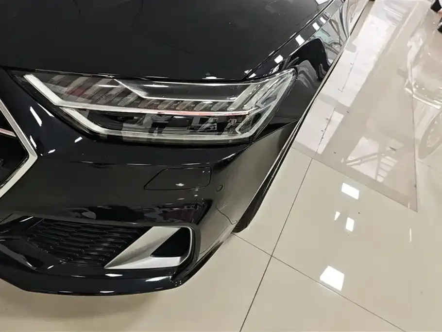 Audi A7L 2024 из CN, фото 5