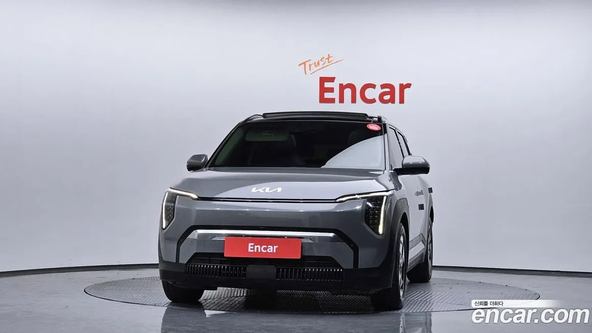 [object Object] EV3 2025 из KR, фото 3