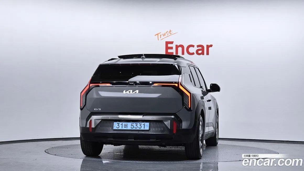 [object Object] EV3 2025 из KR, фото 4