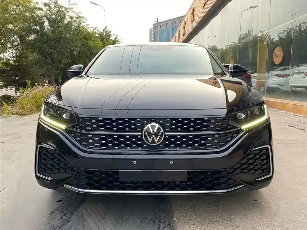 Volkswagen Passat 2022 из CN, фото 8